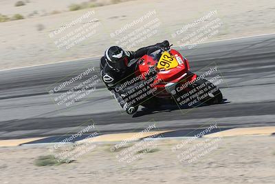 media/Oct-30-2025-Racers Edge (Thu) [[dabbdaf680]]/3-B Group/Session 3 (Turn 15 Inside)/